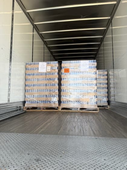 Beverage pallets floor loaded front to back